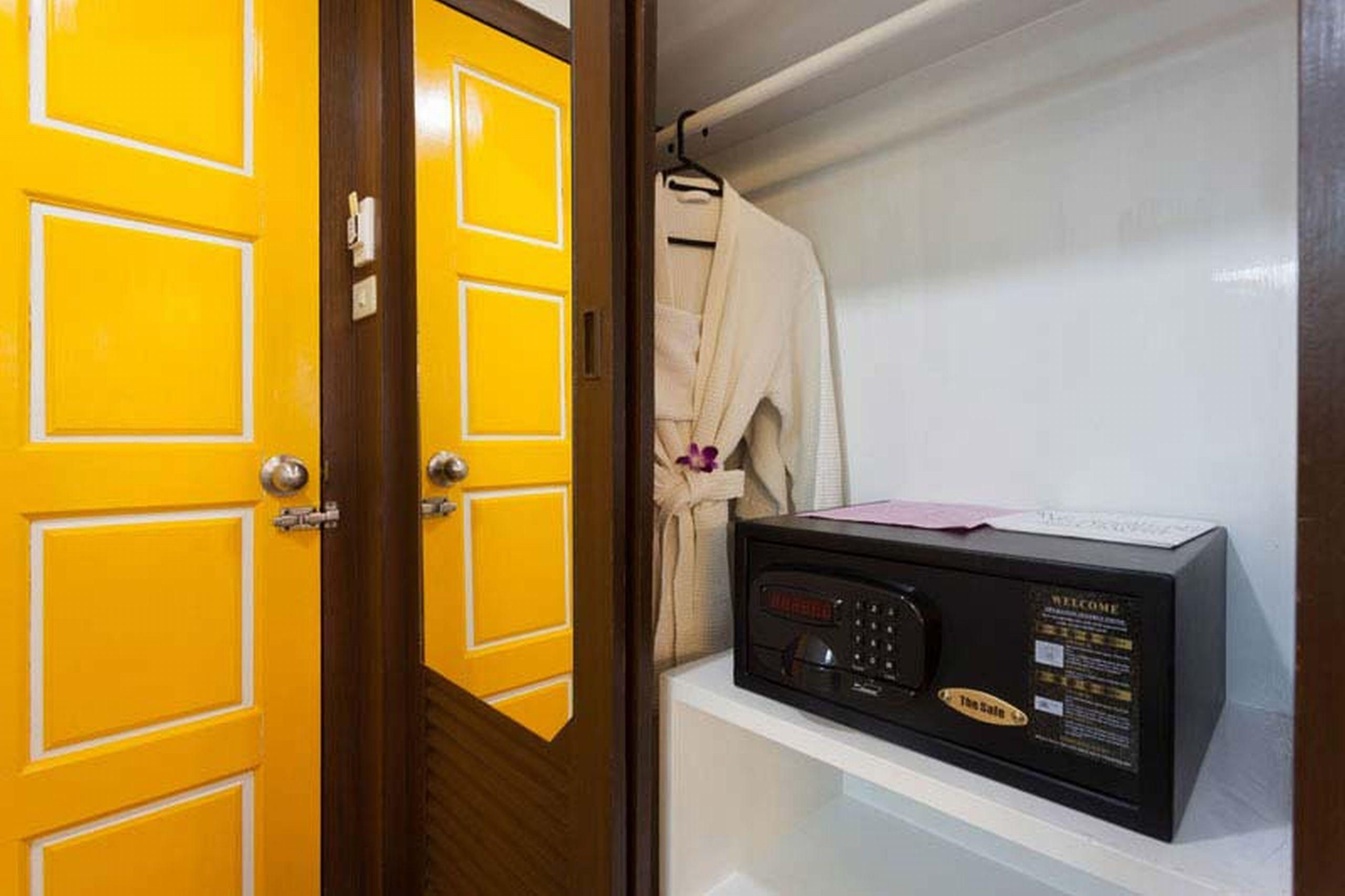 Homm Bliss Southbeach Patong Екстер'єр фото