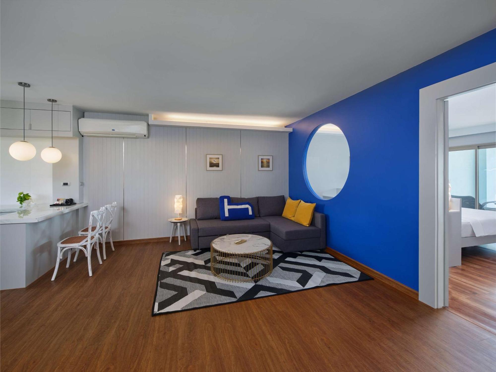Homm Bliss Southbeach Patong Екстер'єр фото